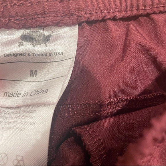 Dark Maroon Red Scrub Comfy Pants Size Medium - Picture 6 of 8